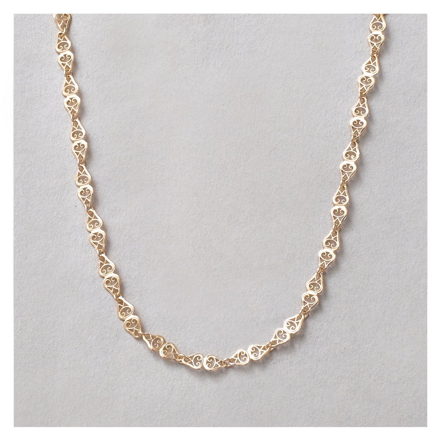 filigree necklace