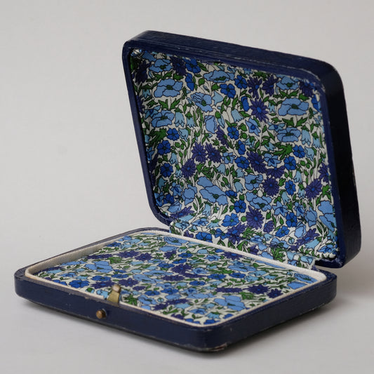 antique box.1