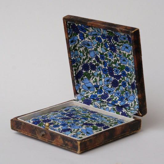 antique box.2